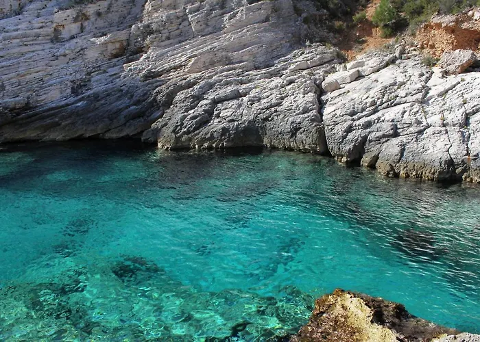 Διαμέρισμα With A Parking Space Podspilje, - 8915 Βις