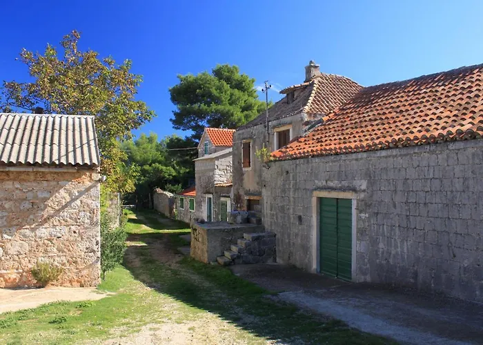 Διαμέρισμα With A Parking Space Podspilje, - 8915